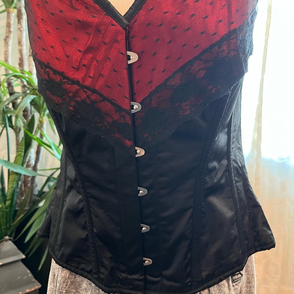 Size 38 Corset story red and black burlesque steel corset with halter top - Picture 6 of 15